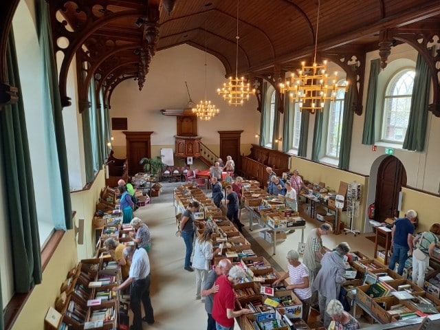 Boekenmarkten in De Antonius – Rekken